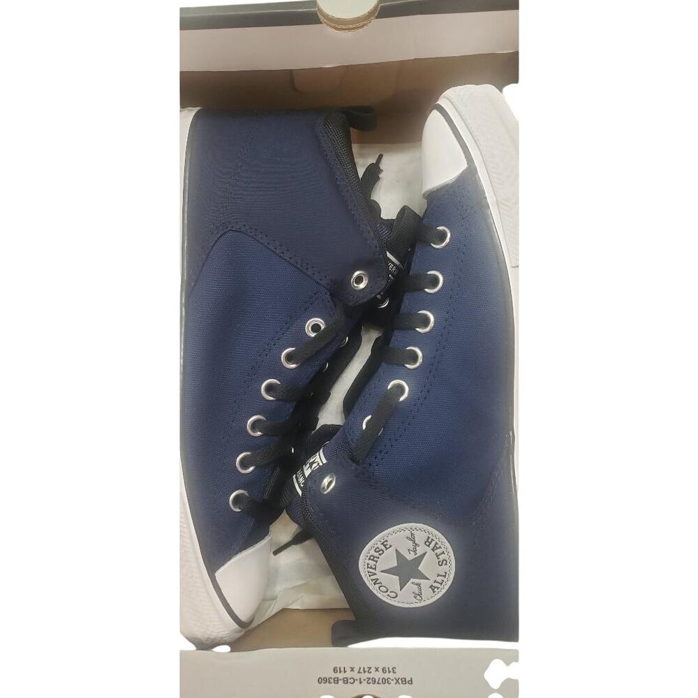 CONVERSE CHUCK TAYLOR ALLSTAR UNISEX HIGHTOP MEN'S  10 / WOMEN'S  12 NAVY BLUE